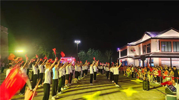 月光所照，皆為家國(guó)——景德鎮(zhèn)大型實(shí)景演出《china》國(guó)慶假期受到觀眾熱捧